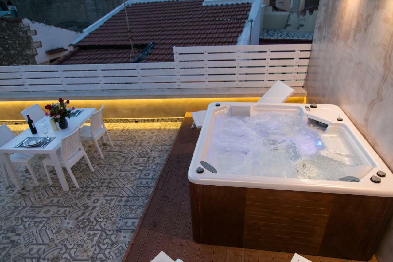 Jacuzzi Suite In The Heart Of Oldtown Rethymno Eksteriør bilde