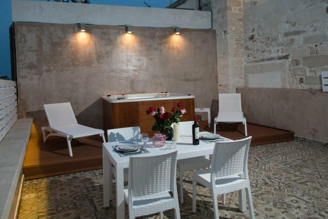 Jacuzzi Suite In The Heart Of Oldtown Rethymno Eksteriør bilde